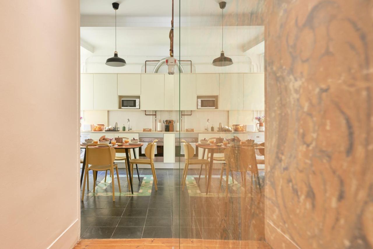 Sunny Pink Street Historical Apt, By Timecooler ลิสบอน ภายนอก รูปภาพ