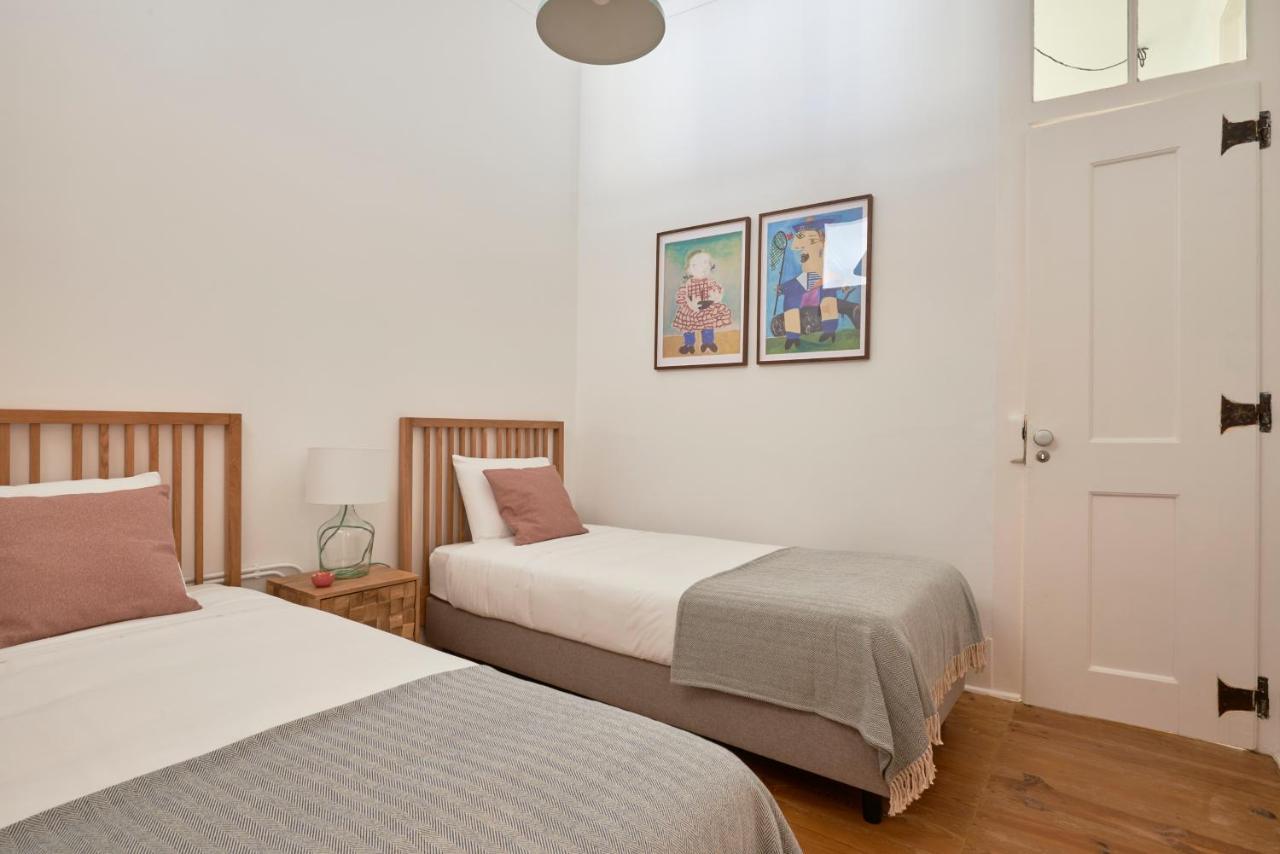 Sunny Pink Street Historical Apt, By Timecooler ลิสบอน ภายนอก รูปภาพ