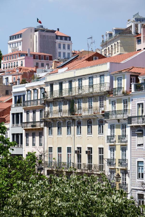 Sunny Pink Street Historical Apt, By Timecooler ลิสบอน ภายนอก รูปภาพ