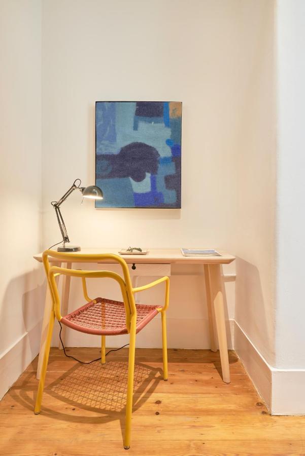 Sunny Pink Street Historical Apt, By Timecooler ลิสบอน ภายนอก รูปภาพ
