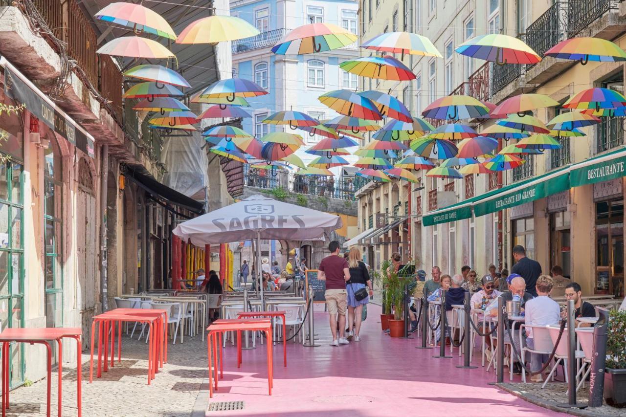 Sunny Pink Street Historical Apt, By Timecooler ลิสบอน ภายนอก รูปภาพ